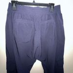 Athleta  Chelsea Cargo Pant size 10 Photo 4