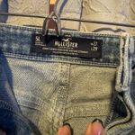 Hollister Jeans Photo 2