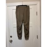 The American Outdoorsman Woman's Pants Performance Quilted Jogger Tan Size L Size L Photo 7