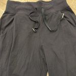 Lululemon  joggers -vintage size 2 Photo 2