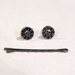 Disney Pirates earrings and necklace set Photo 2