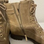 Guess Boots Size 7 Combat Buckled Block heel Light Brown Photo 3