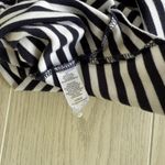 Socialite Navy & White Scoop Neck Short Sleeve Top – Size Large Photo 6