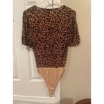 WAYF  Leopard Print Puff sleeve Bodysuit, size S, $20, B53 Photo 6