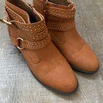 Glitz Tan Low Ankle Boots Vegan Faux Leather Women's 6.5 Studs Buckle Western Boho Photo 4