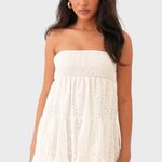 AQUA Elegant White Sleeveless Dress Photo 2