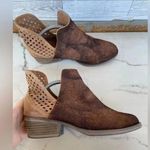Circle G  by Corral Ladies Brown Cutout
Bootie 9 Photo 3