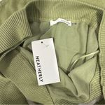 Heatherly Size M Olive Green Sleeveless V Photo 4