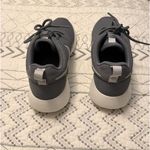 Nike Roshe One Gray Tennis Shoes Photo 3