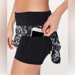 Lululemon  Pace Rival Skort Skirt in Spring Bloom Floral Size 6 Tall RARE Photo 4