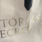 Victoria's Secret CANVAS TOTE WEEKENDER GYM BEACH BAG WHITE BLACK ROPE HANDLE NWT Photo 9