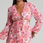 Showpo GENEVE RING CUT OUT LONG SLEEVE MINI DRESS IN NYLENE PINK FLORAL Sz 12 Photo 2