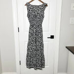 Max Studio Size M Ruffle Neckline White Black Floral Print Midi Dress Tiered Photo 5