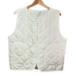 Forever 21 Quilted Vest - Women's M - White Activewear Photo 0