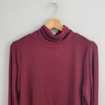 Loft Maroon Long Sleeve Lightweight Turtleneck Size L Photo 2