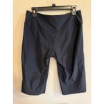 Nike  Dri Fit Womens Black Capris Athletic Workout Leggings Size L Photo 1