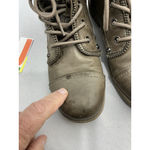 Guess Womans  Combat Boots 8.5 M Taupe Lace Up Studs/zipper Accent Lug Heel Photo 8