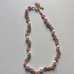 Floral Pearl Necklace Photo 1