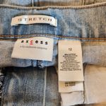 American Vintage Y2K Axcess Liz Claiborne Light Wash Embroidered Denim Mini Skirt Size 12 Photo 5