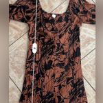 A New Day Black and Brown Abstract Long Sleeve Dress Photo 7