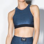 𝅺heroine Sport NWT ‘Swap’ Sports Bra in ‘Arctic Camo’ Navy Blue Size Medium Photo 5