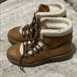 Forever 21  boots size 8 Photo 2
