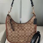 Coach  Jules Hobo Bag Photo 3