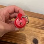 Vintage Tupperware Mini Key Chain Quick Shake
Cup Tumbler Lid Pill Container Red Photo 3