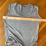 The Black Dog  Muscle T Shirt Women’s Medium Heathered Grey Photo 8