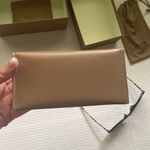 Burberry NWT  logo women’s black 57mm oval sunglasses BE 4375F luxury with case Photo 13