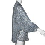 VICI ‎ Blouse Womens Small Blue Cream Paisley Button Up 3/4 Sleeve Batwing Sleeve Photo 1