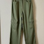 superdown Revolve Mae Straight Cargo Pant in Olive Green NEW Size Small Photo 2