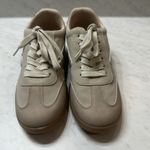 Dolce Vita Quantum Sneakers Wms 9 Beige Snake‎ Print Accent Low Top Casual Shoes Tan Photo 2