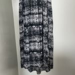 6 ASOS DESIGN Beach Maxi Dress in Mono Snake With Pleat Skirt beautiful Photo 7