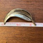 Boutique Vintage Decorative Leaf Brooch Pin Gold Tone Photo 13