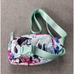 Vera Bradley NWOT  Ultralight Essential Mini Belt Bag Floating Blossoms Fanny Pak Photo 5
