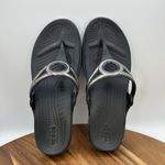 Crocs Sanrah Wedge Sandals Circle Medallion Slip On Black Comfort Travel Women 7 Photo 6