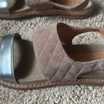 Aquatalia Marvin K Nude Suede Silver Metallic Whistler Strappy Sandals 6.5 Photo 3