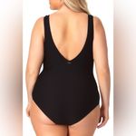 Anne cole  Plus Twist Front One Piece Swimsuit in Black Size 16W Photo 1