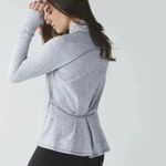 Lululemon Warm Your Core Striped Gray & White Stripe Long Sleeve Top size Small Photo 5