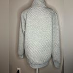 Doe & Rae  Light Gray Quilted Top Photo 1