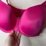 Cacique  hot pink underwire t-shirt bra 42C Photo 2