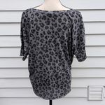  Oversized Animal Print V-Neck Top | Lucky Brand Short Sleeve Shirt Photo 4
