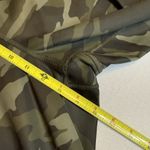 Athleta  Ultimate Stash Pocket Camo 7/8 Tight Camo Green Olive Legging Sz 2X # Photo 12