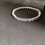Genuine Tanzanite EUC oval gemstone bracelet in 925 sterling. Sz 6 Photo 3