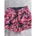 Lululemon Spring Break Away Breakaway Shorts II Size 4 Photo 1