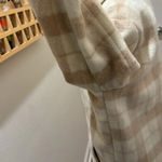 Pink Lily  Crème Plaid Shacket Coat Photo 5