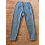 Boohoo NWT High Waisted Extreme Distressed Ripped Mom Jeans Women’s Size US 6 Photo 8