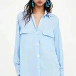 ZARA NWT  Light Blue Oversized Pocket Long Sleeve Button-Down Shirt Size XS Photo 2