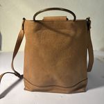 Universal Threads AWESOME-UNIVERSAL THREAD Camel Brn VEGAN LEATHER CROSSBODY PURSE W/METAL HANDLES Photo 0
